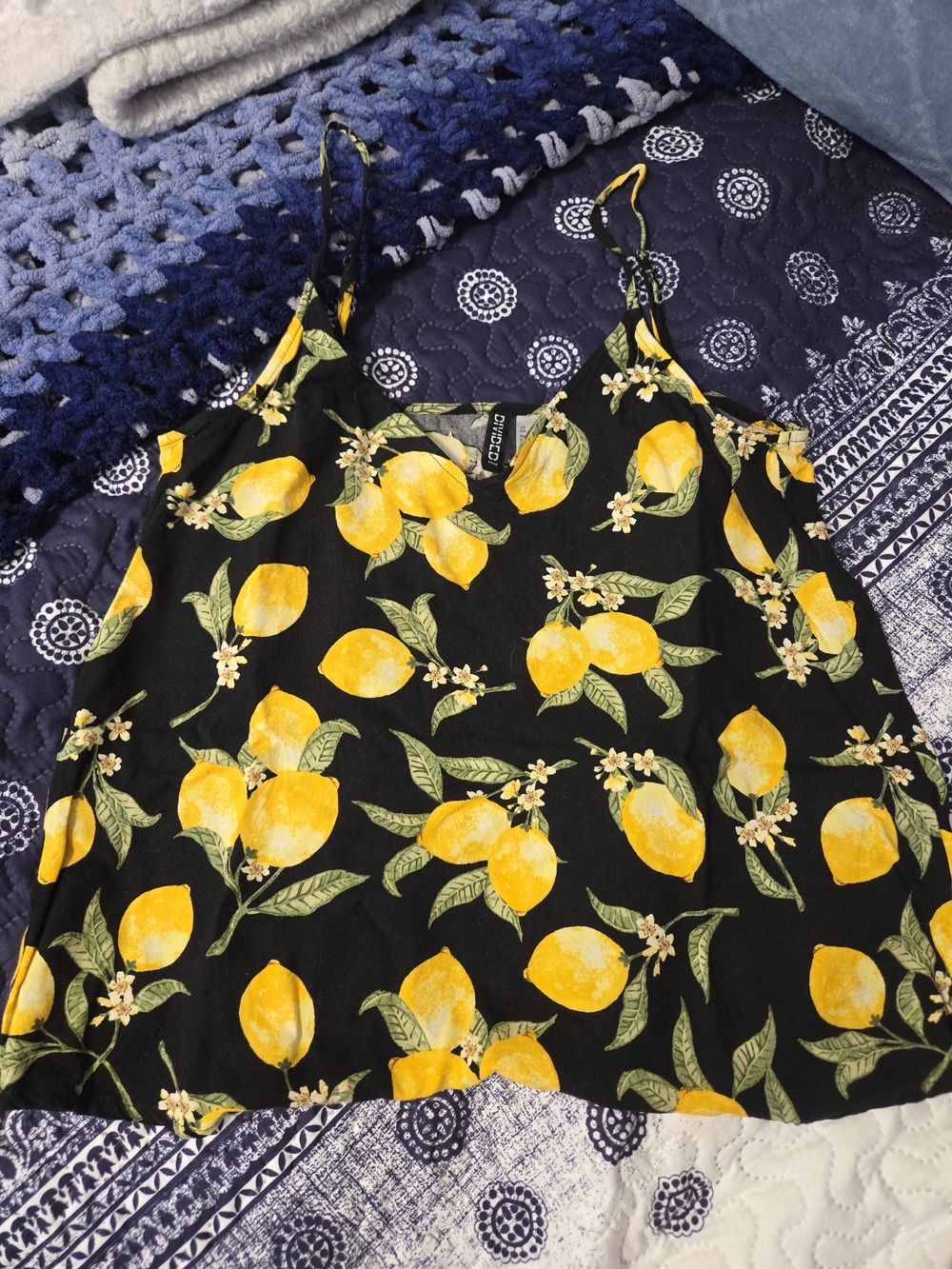 H&M Black Lemon Print Spaghetti Strap Cami